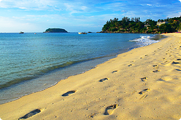 Het strand van Hat Kata Noi, Phuket