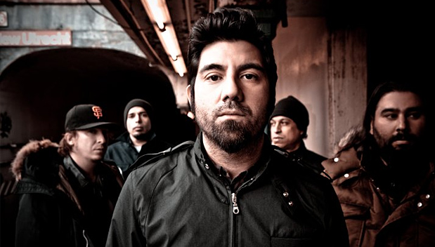 Rellen na afgelast concert Deftones