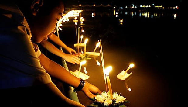 Loy Krathong festival 2011