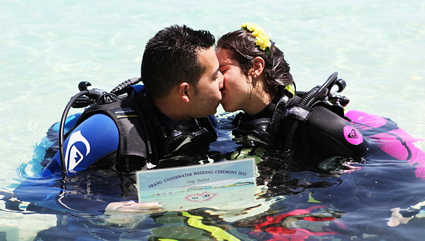 Onderwater Bruiloften in Trang